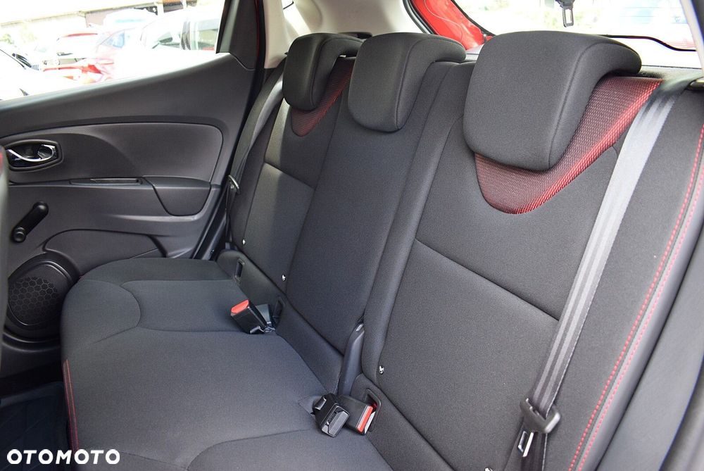Renault Clio - 13