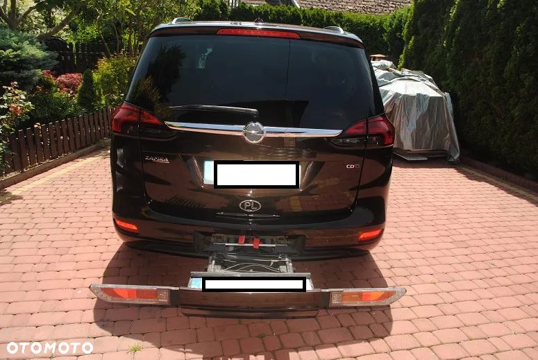 Opel Zafira - 11
