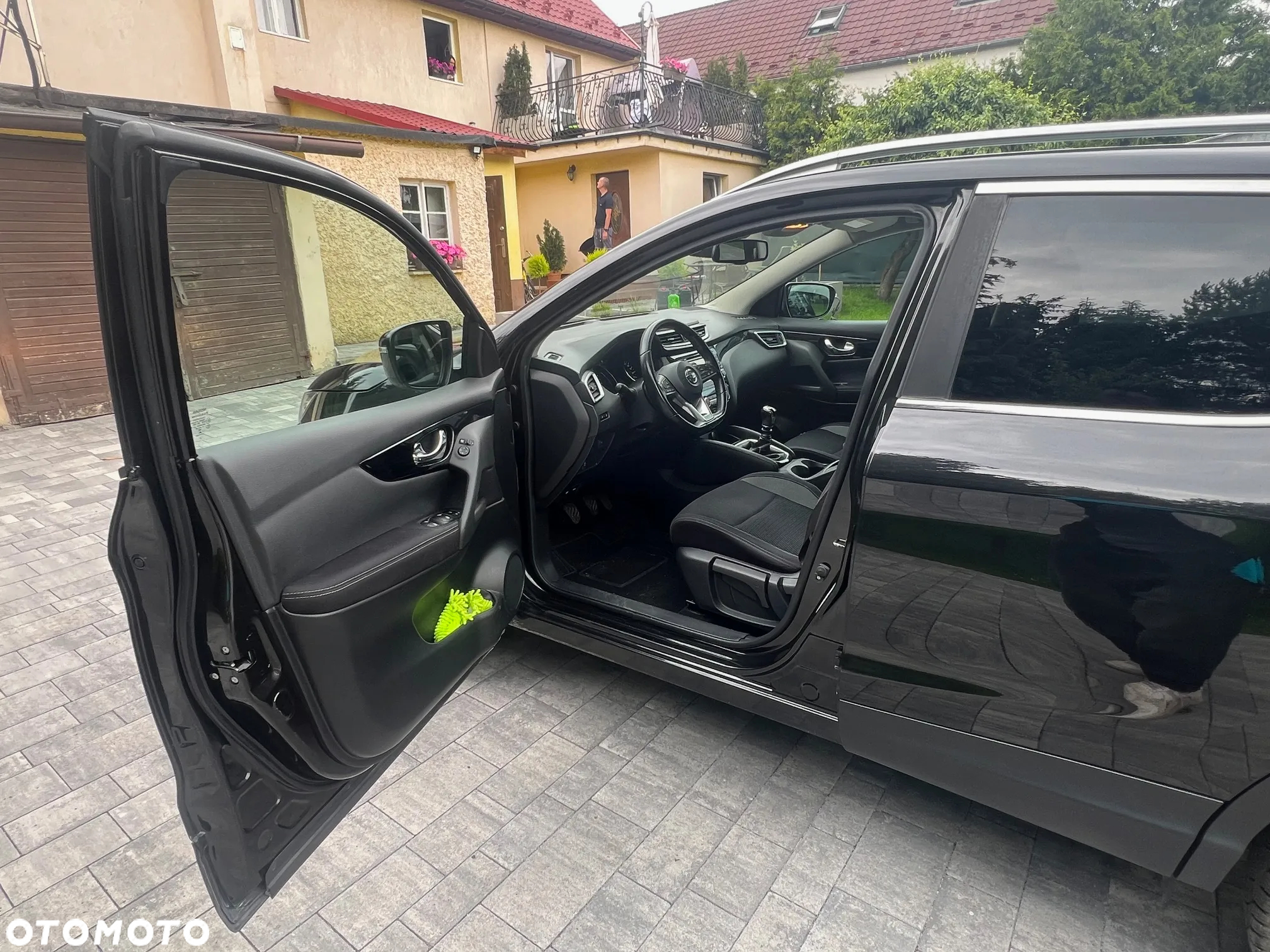 Nissan Qashqai 1.2 DIG-T N-Connecta EU6 - 13