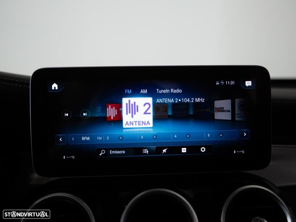 Mercedes-Benz GLC 300 d 4Matic 9G-TRONIC AMG Line - 29