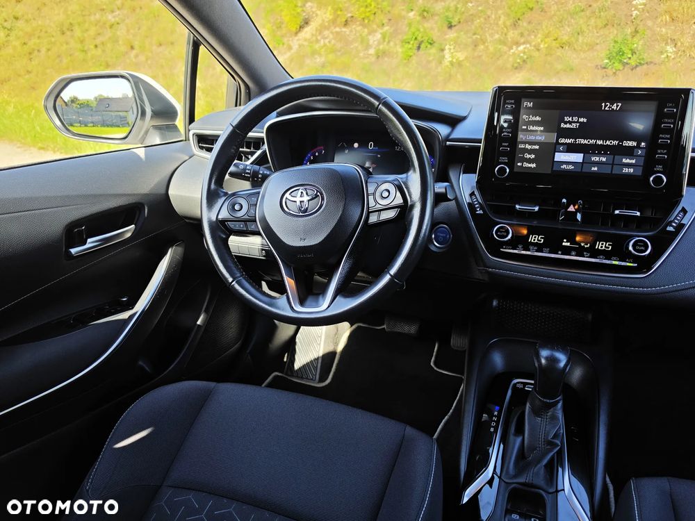 Toyota Corolla 1.8 Business Edition - 34