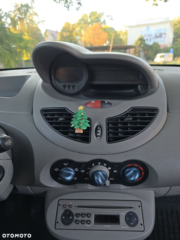 Renault Twingo - 11
