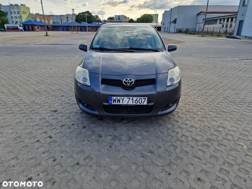 Toyota Auris 2.0 D-4D Prestige - 1