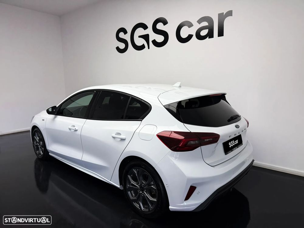 Ford Focus 1.0 EcoBoost MHEV ST-Line - 3