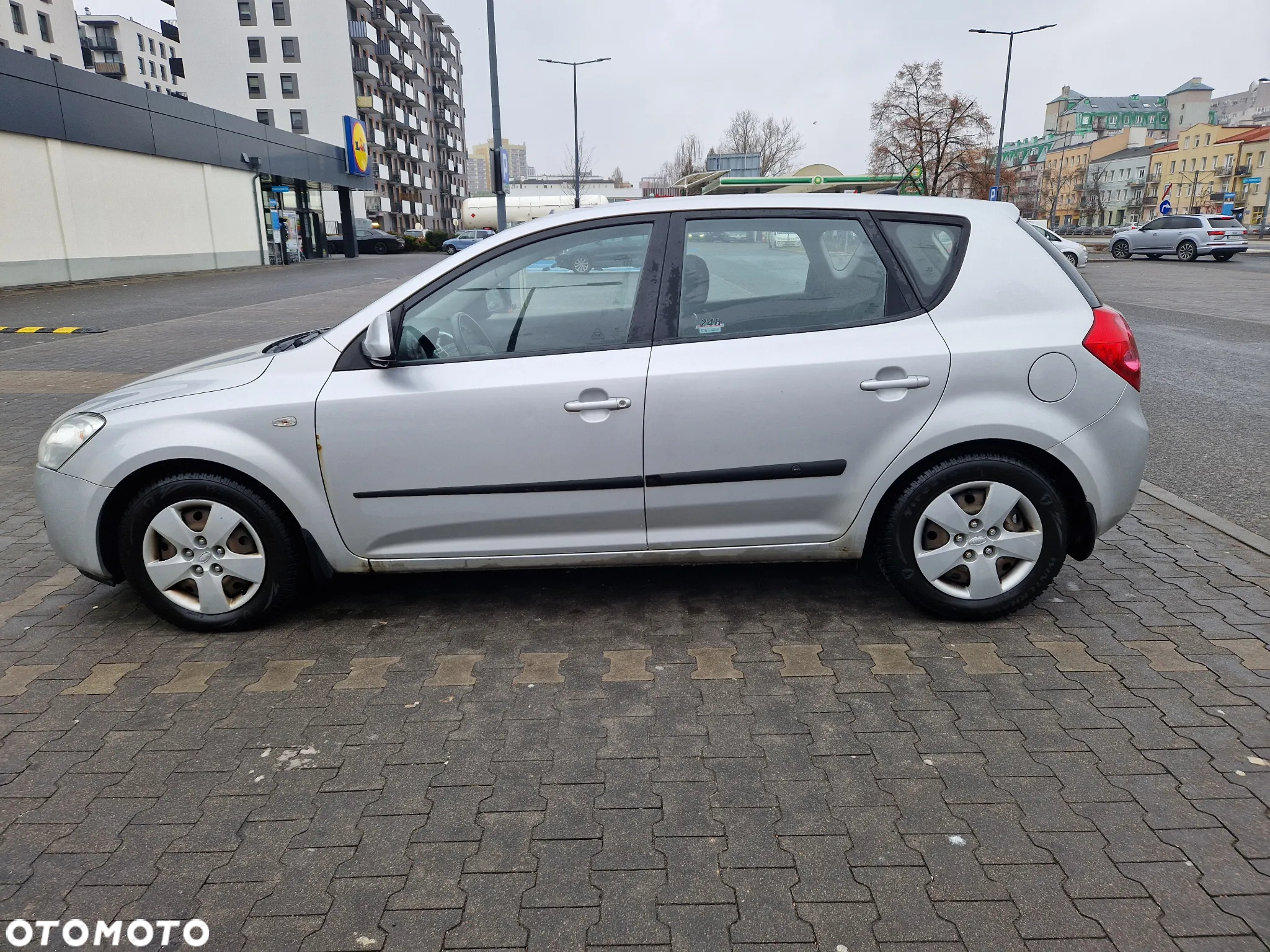 Kia Ceed - 7