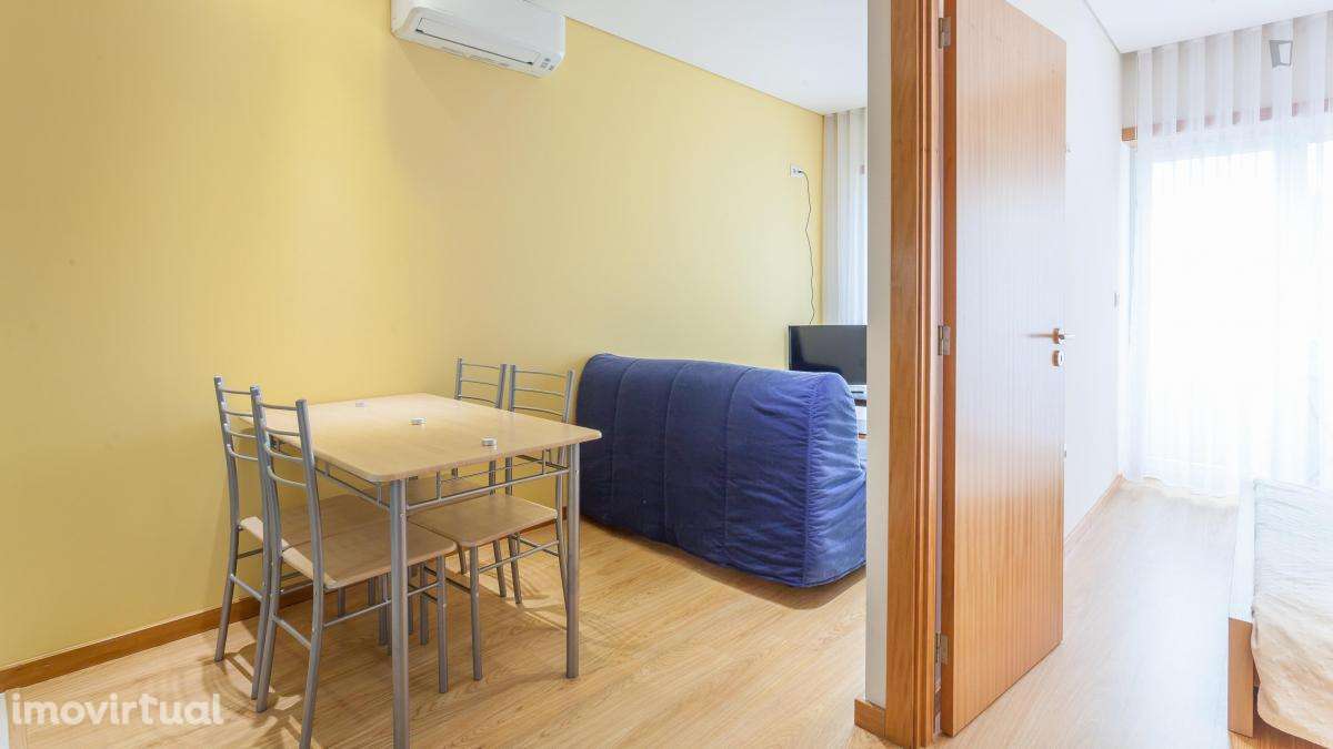 Apartamento com 1 quartos - localizado em Santo Ildefonso Porto - Grande imagem: 5/30