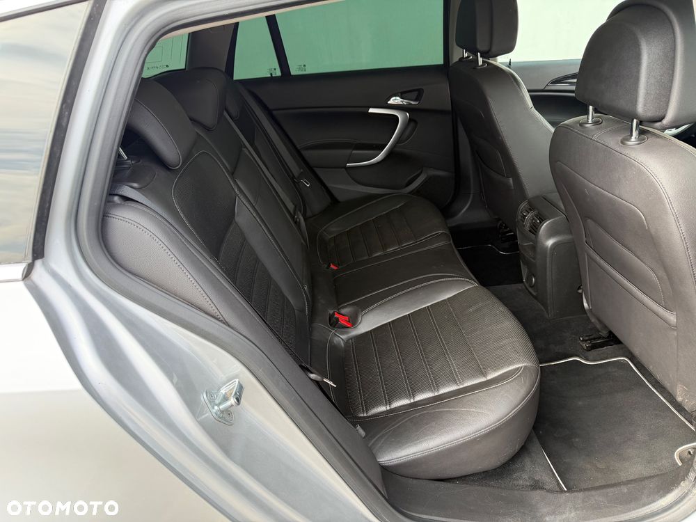 Opel Insignia 2.8 V6 Turbo 4x4 Cosmo - 14