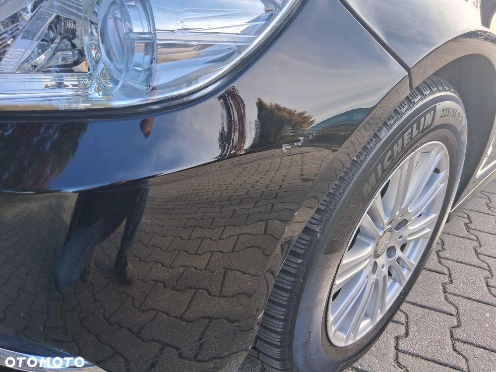 Mercedes-Benz E-Class 2011 photo 5