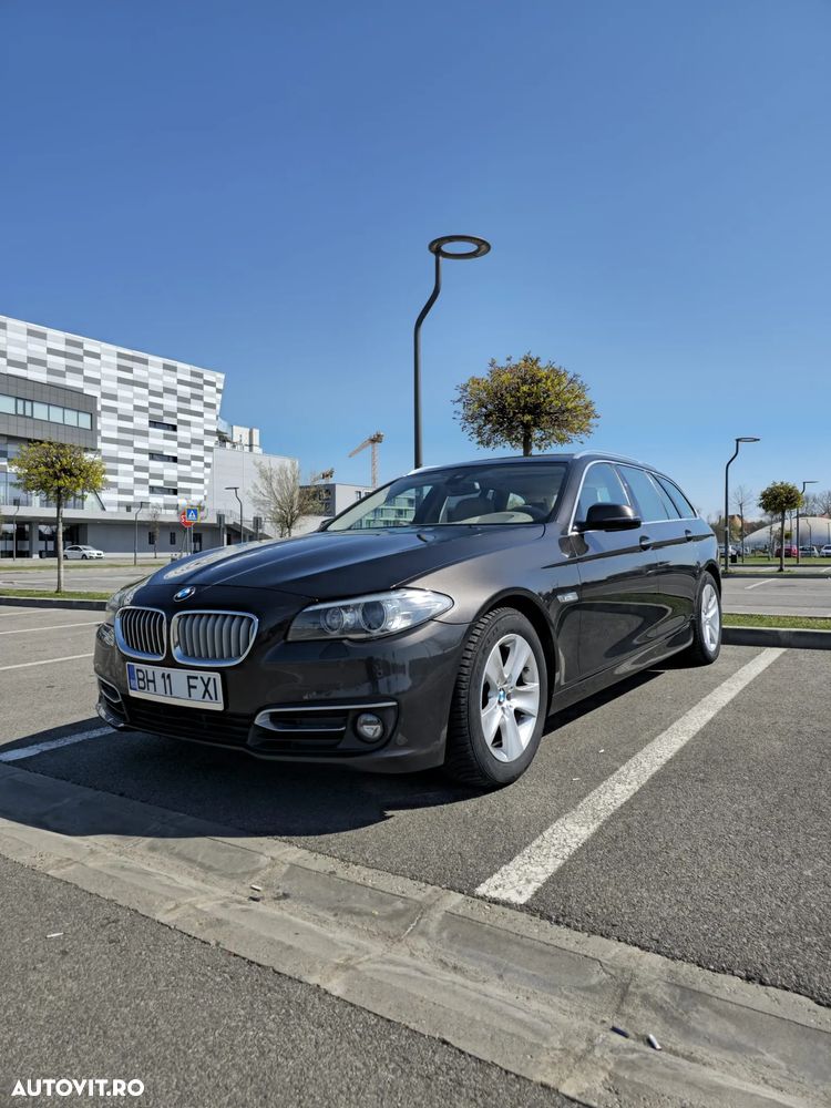 BMW Seria 5 525d Sport-Aut. Modern Line - 1