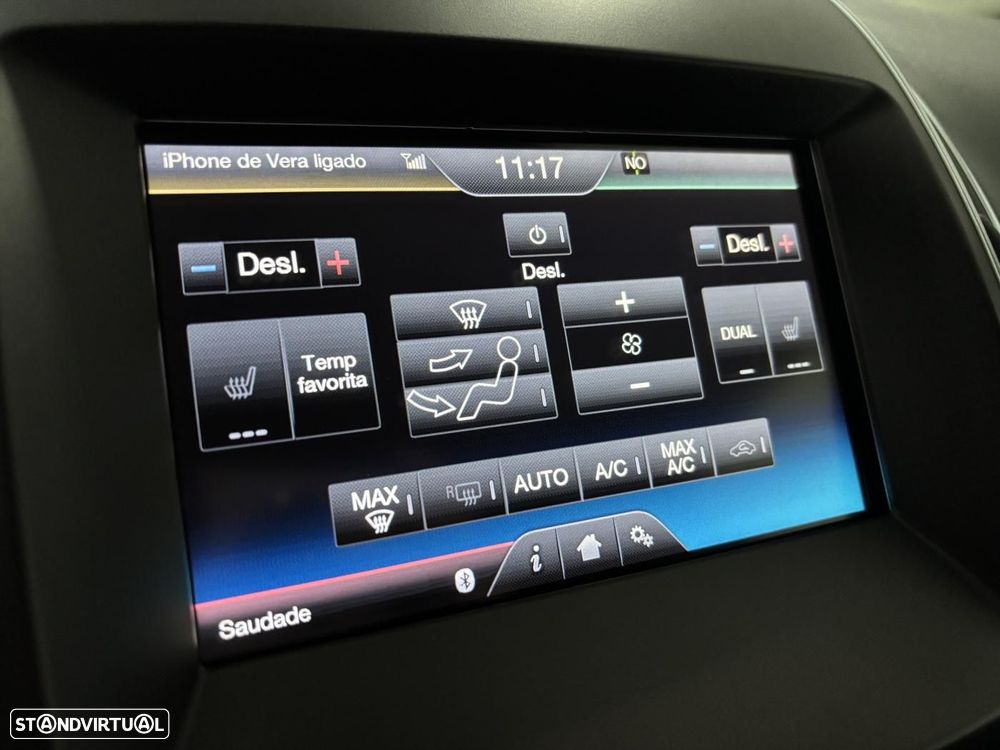 Ford S-Max 2.0 TDCi Titanium - 21