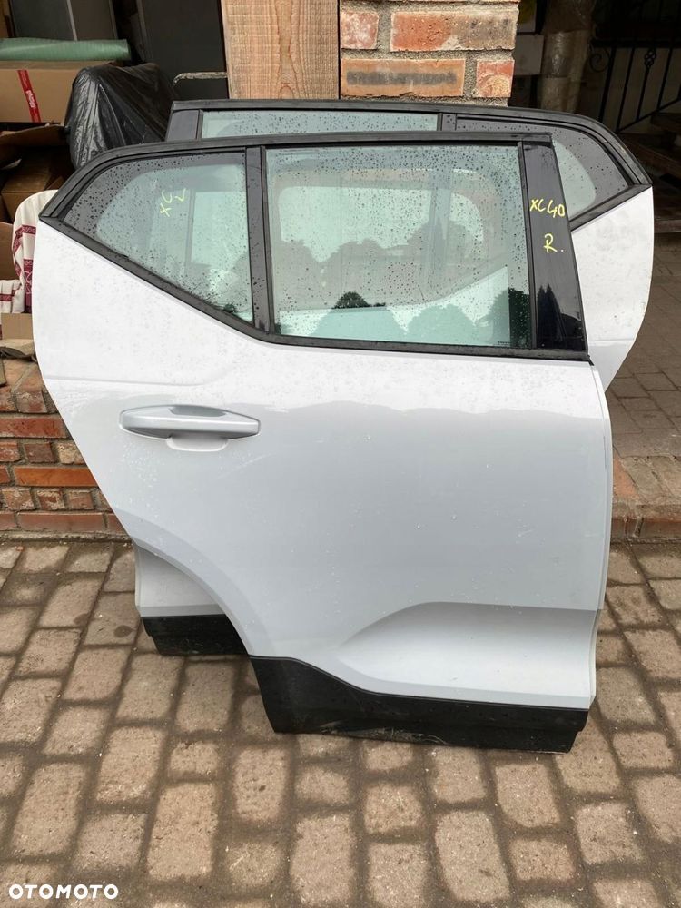 drzwi tylne lewe lub prawe volvo xc40 - 1