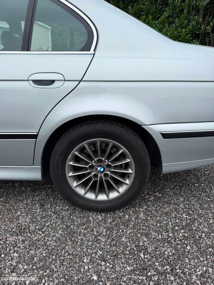 BMW 520 i - 13