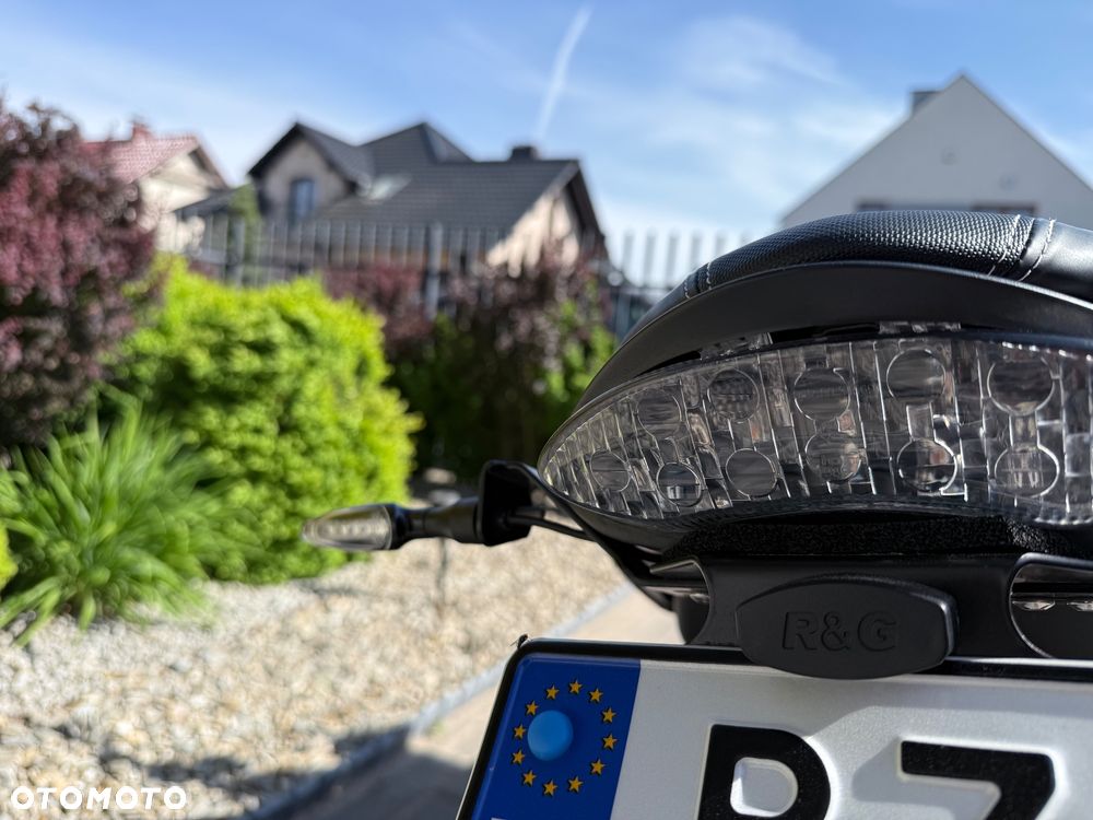 Triumph Speed Triple - 4