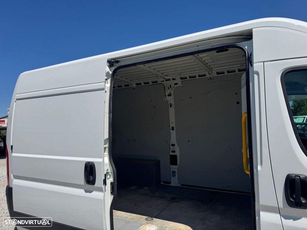 Peugeot Boxer 2.2 BlueHDi 330 L2H2 Premium - 13