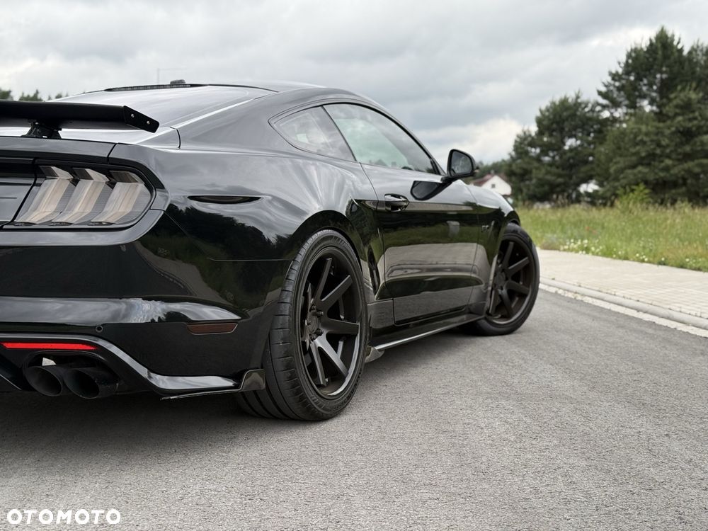 Ford Mustang - 11