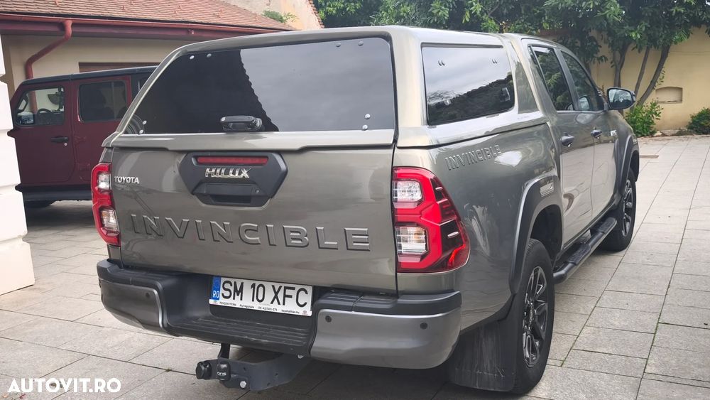 Toyota Hilux 4x4 Double Cab Autm. Invincible - 4
