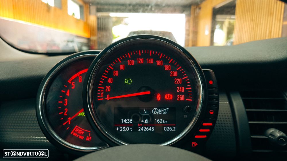 MINI 5 Portas Cooper D Seven - 16