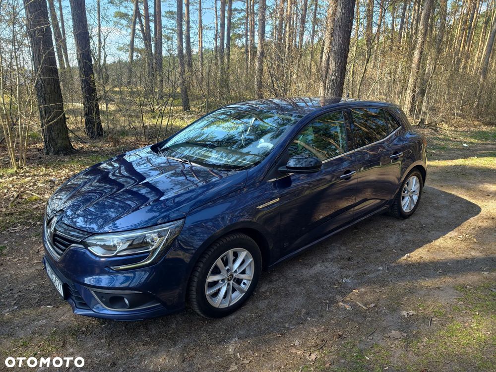 Renault Megane 1.5 dCi Bose - 11