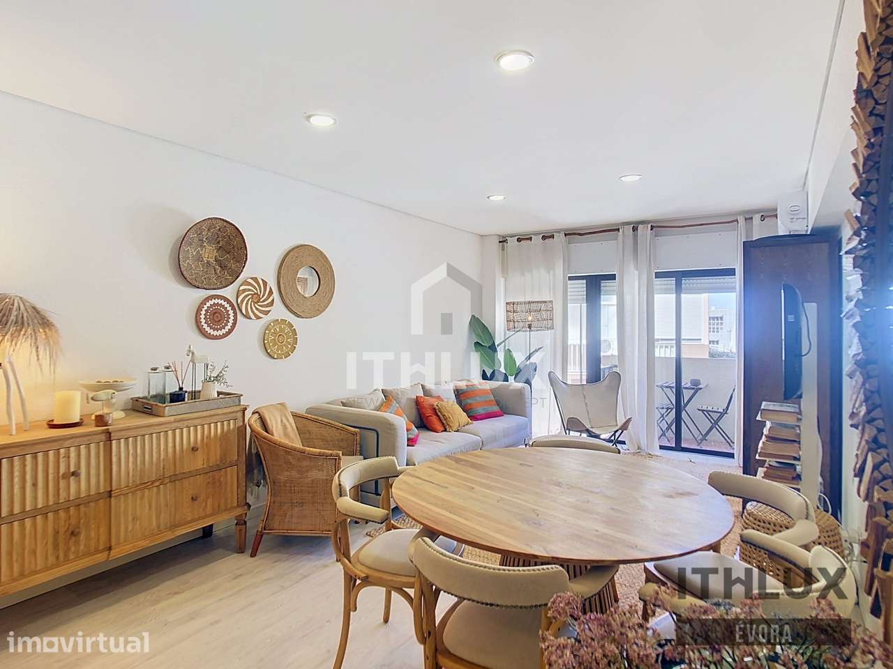 Apartamento T1 Mobilado no Centro da Costa da Caparica - Grande imagem: 2/15