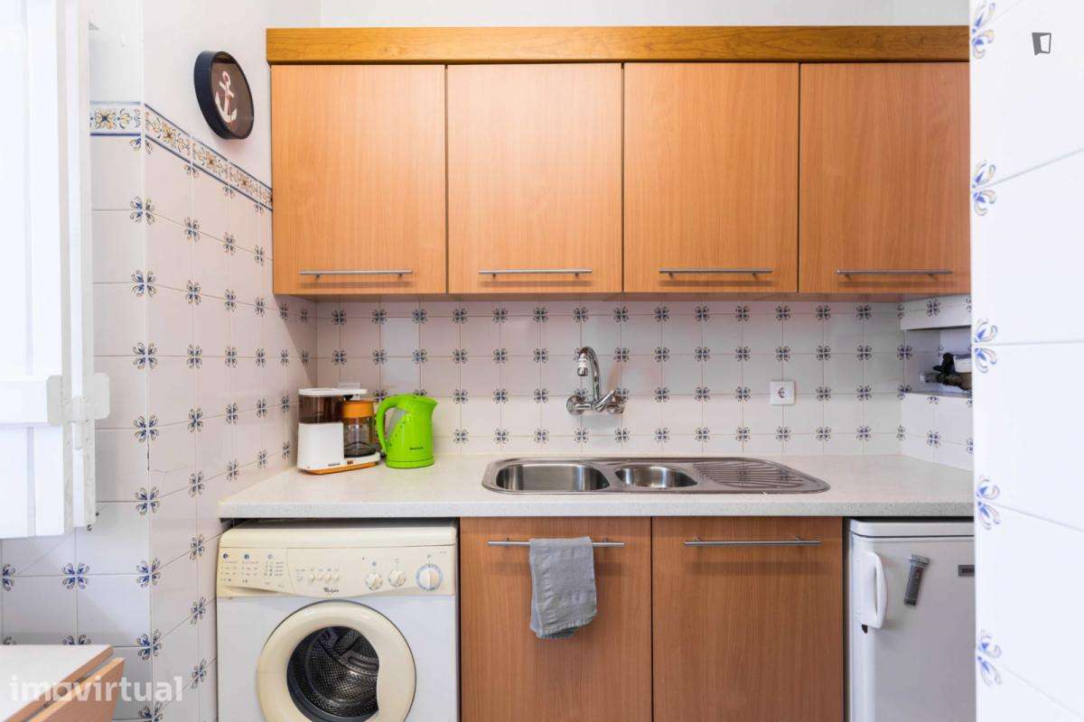 Apartamento com 1 quartos - localizado em Lapa Lisbon - Grande imagem: 2/13