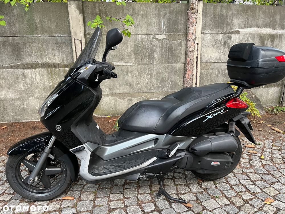 Yamaha X-max - 10