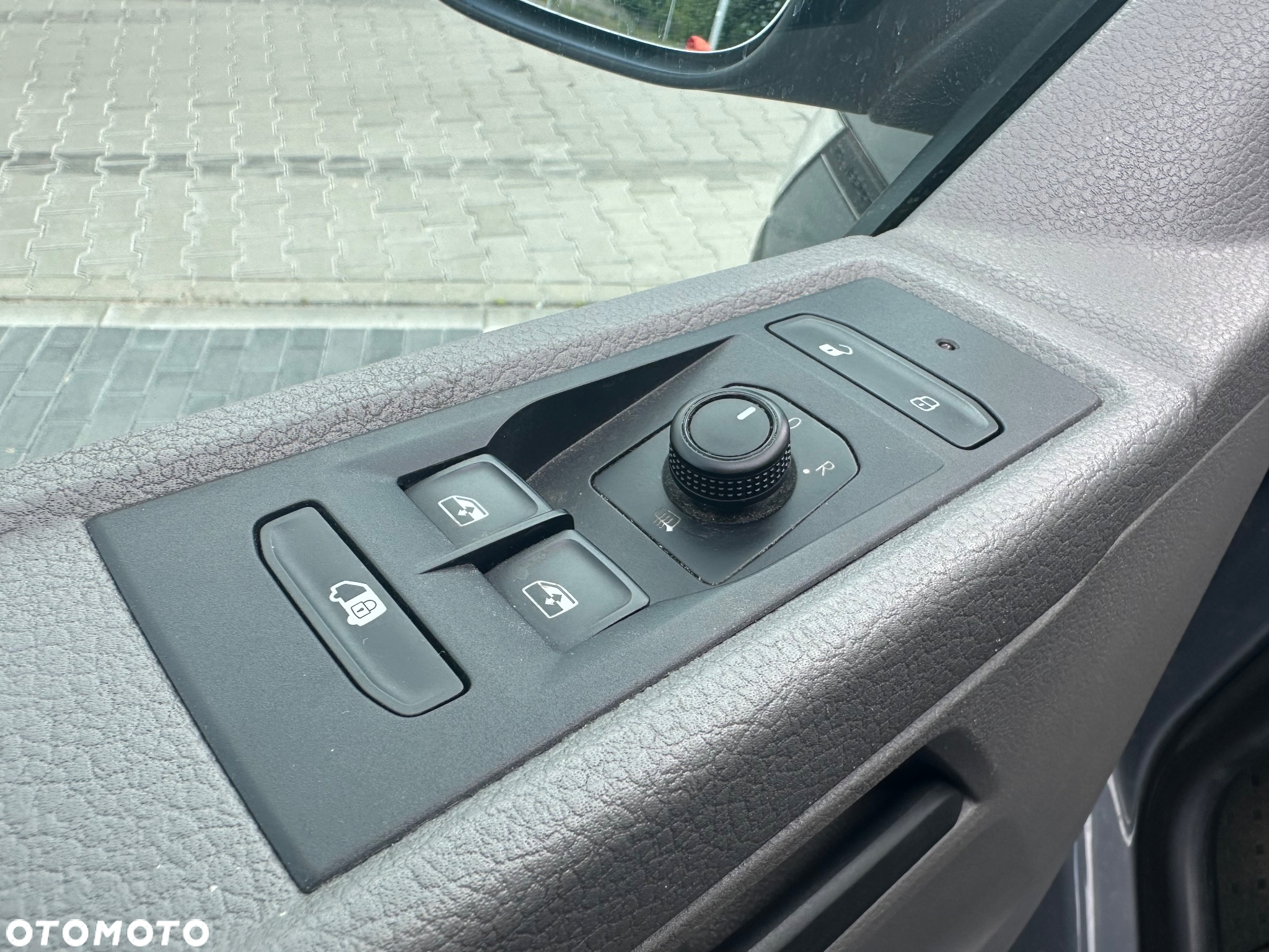 Volkswagen Transporter - 17
