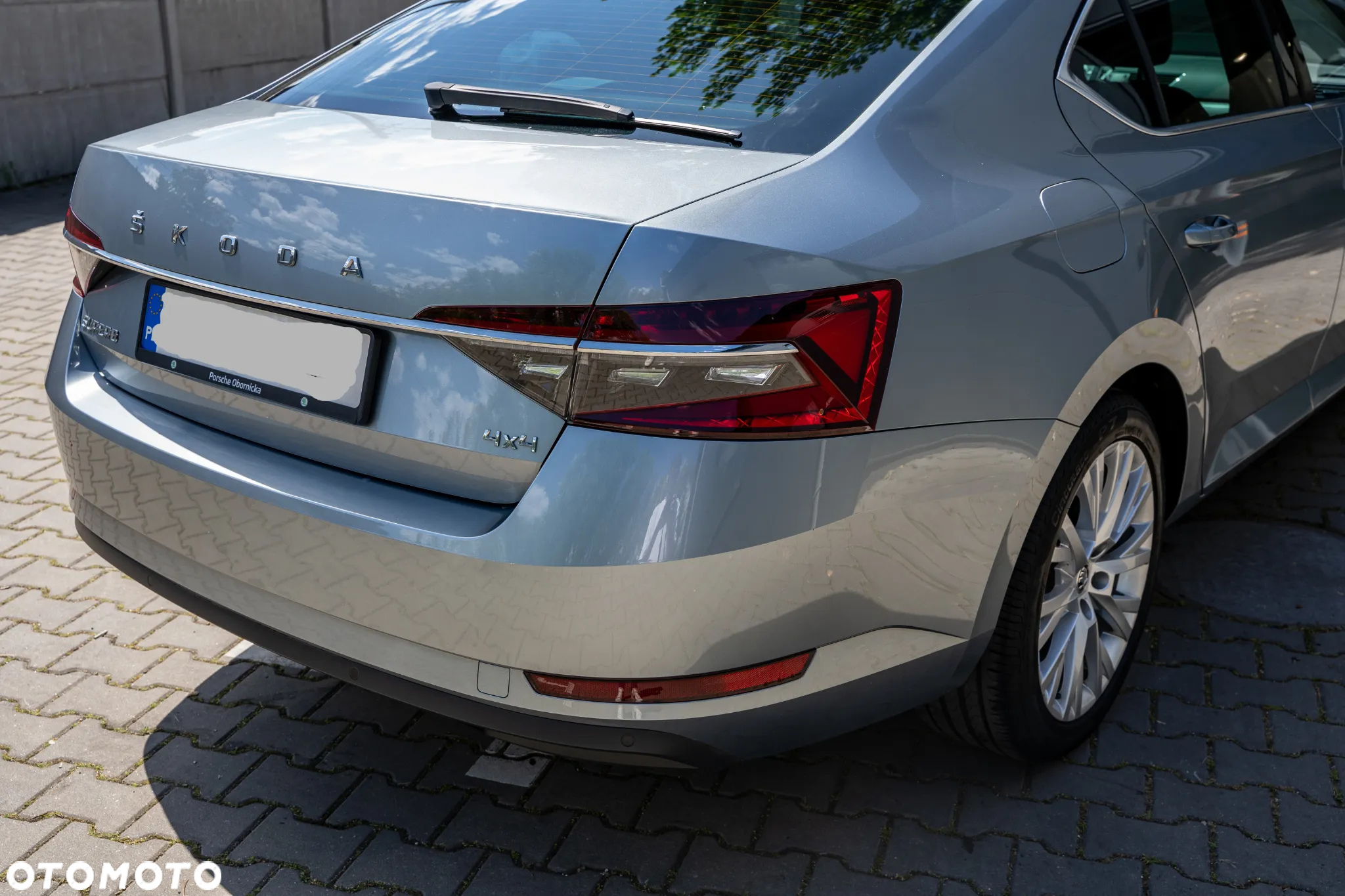 Skoda Superb 2.0 TDI 4x4 Ambition DSG - 8