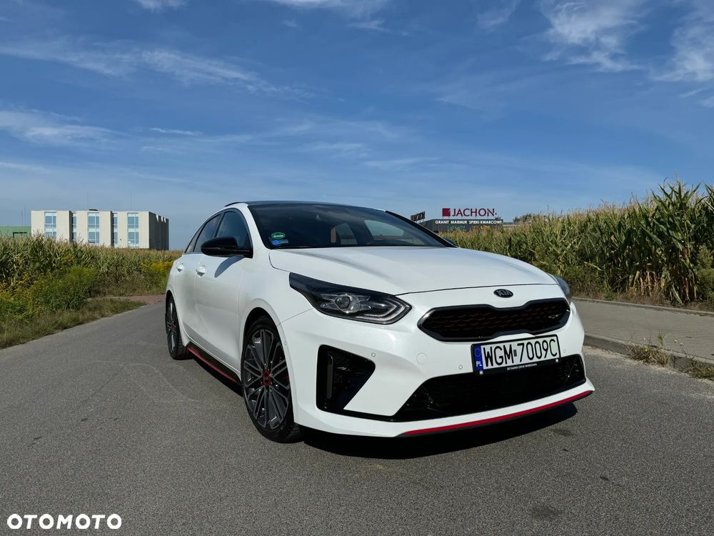 Kia ProCeed - 9
