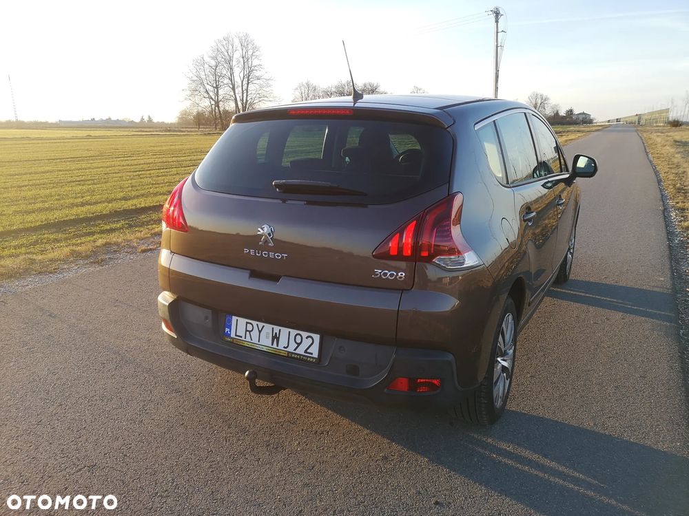 Peugeot 3008 120 VTi Premium - 24