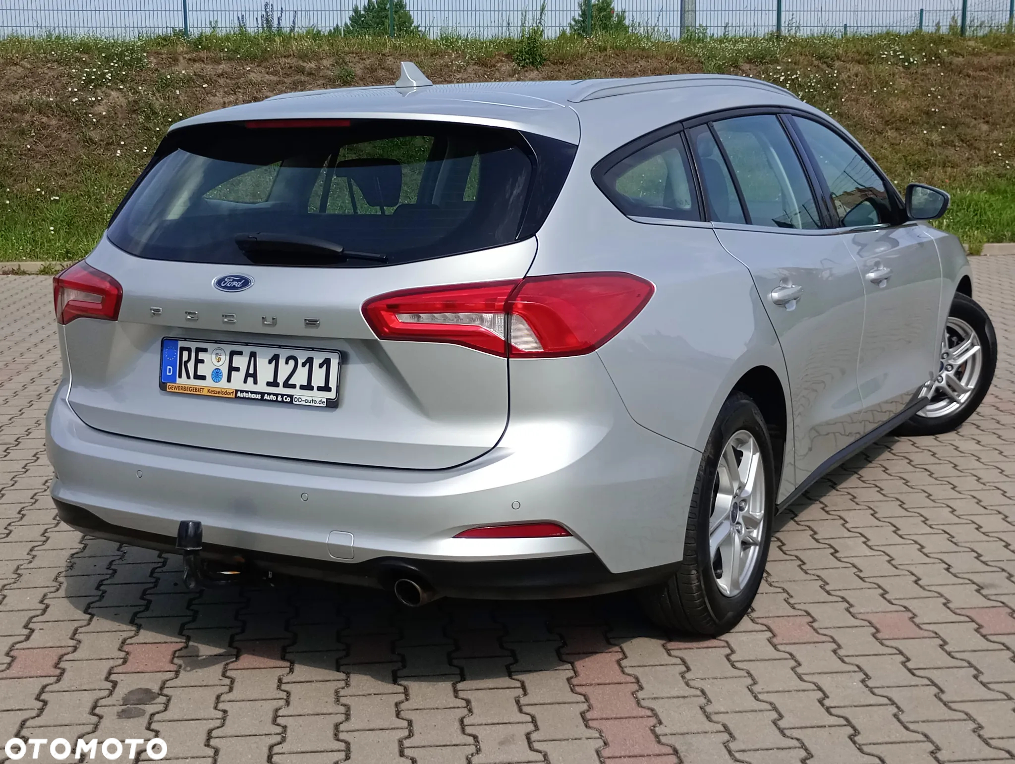 Ford Focus 1.5 EcoBlue Start-Stopp-System COOL&CONNECT DESIGN - 4