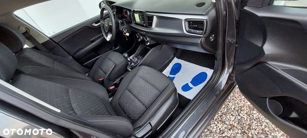 Kia Rio 1.2 Attract - 27