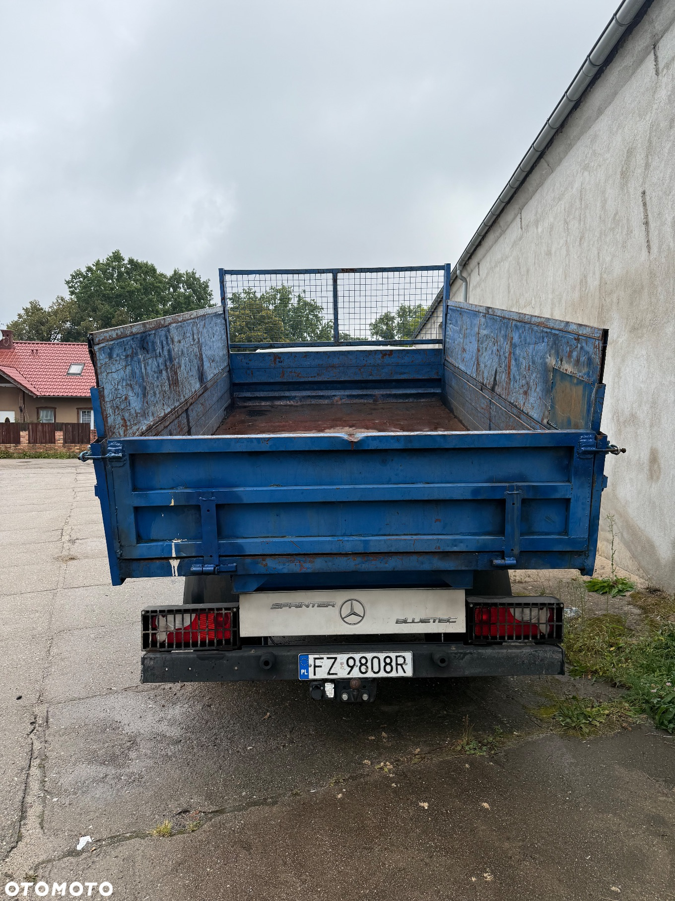 Mercedes-Benz Sprinter - 2