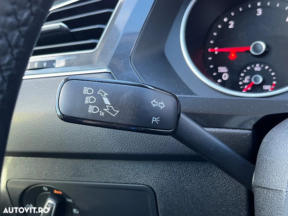 Volkswagen Tiguan 2.0 TDI SCR DSG 4Motion Life - 18