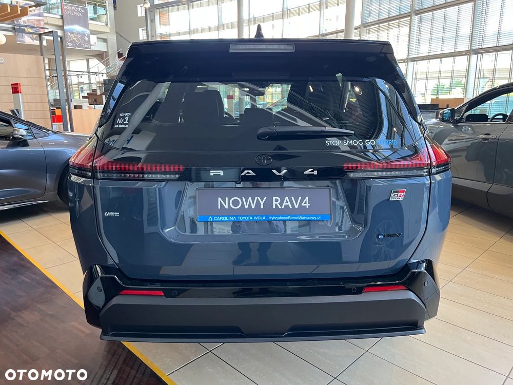 Toyota RAV4 - 5