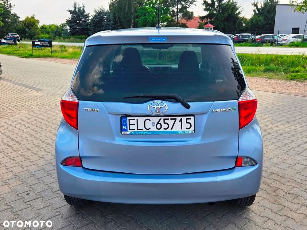 Toyota Verso S 1.33 Premium - 8