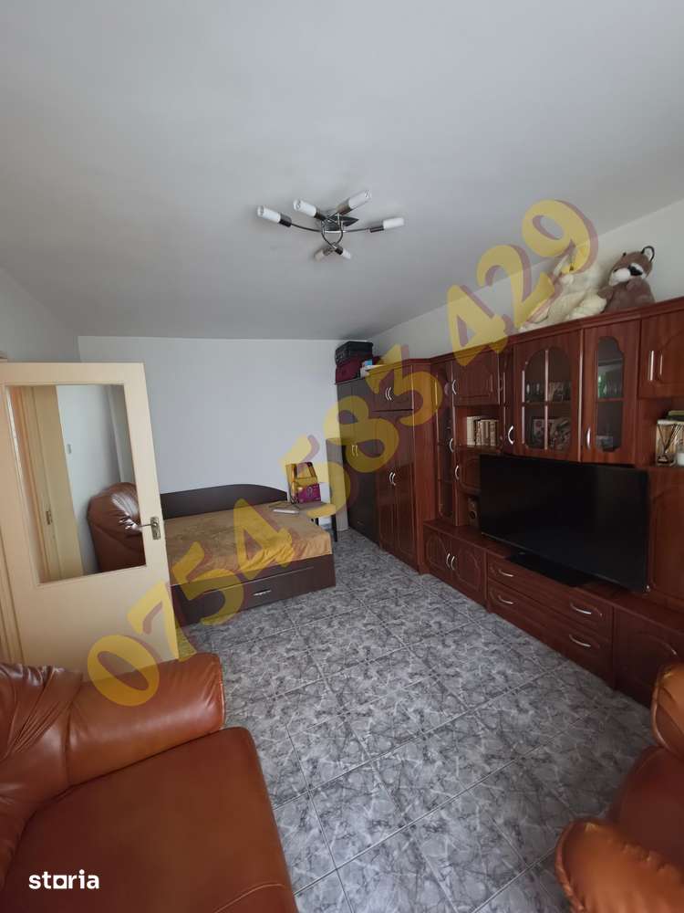 Apartament decomandat, 2 camere, metrou Lujerului - Imagine principală: 2/12