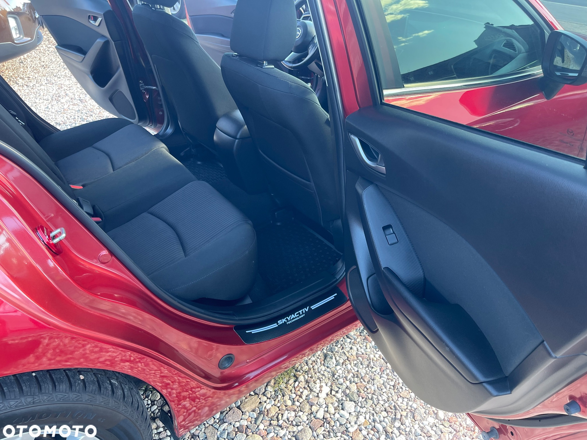Mazda 3 SKYACTIV-D 105 Center-Line - 10