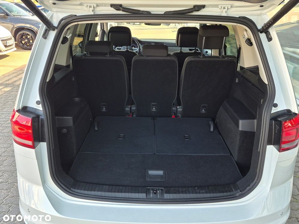 Volkswagen Touran 2.0 TDI BMT Comfortline DSG - 15