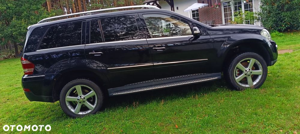 Mercedes-Benz GL 500 4Matic 7G-TRONIC - 13