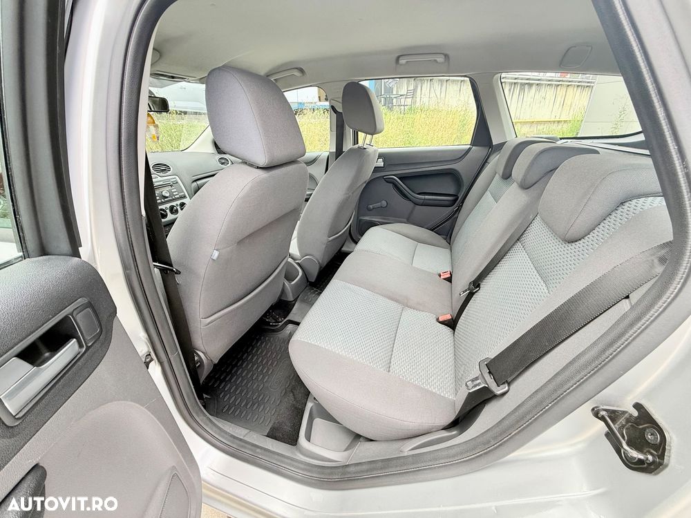 Ford Focus 1.6 TDCi Trend - 6