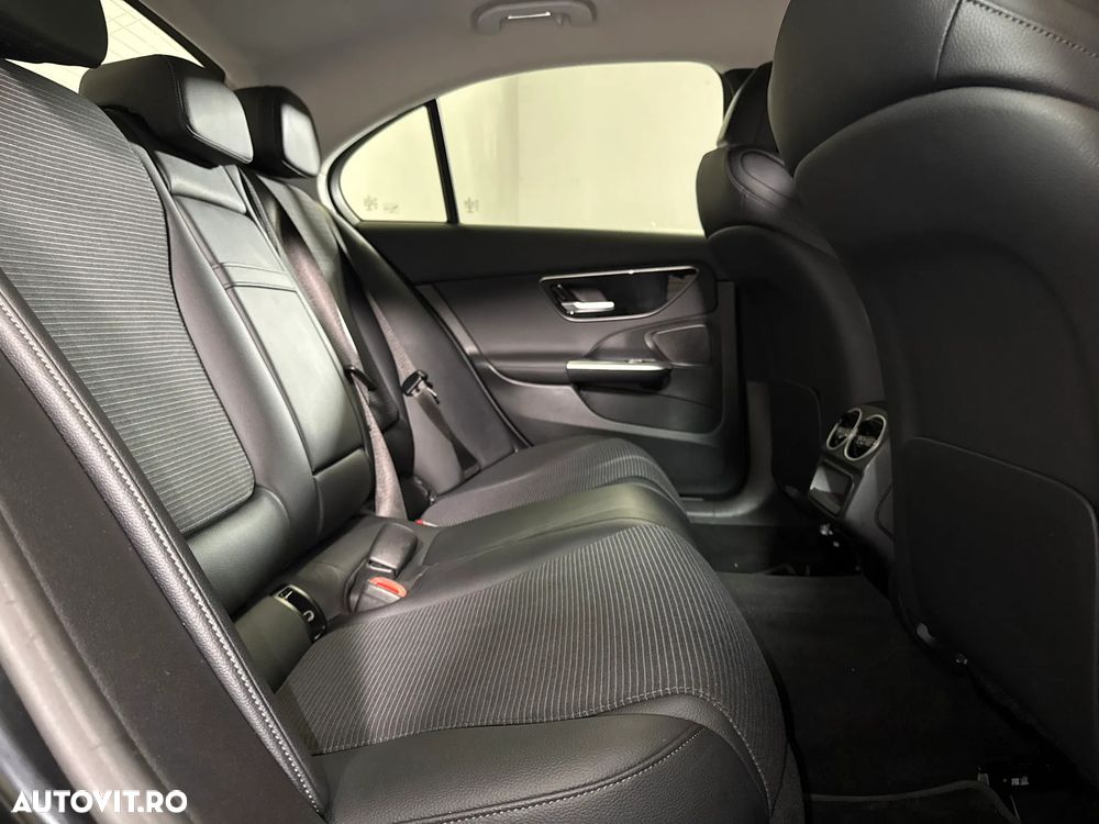 Mercedes-Benz C 300 e 9G-TRONIC - 13