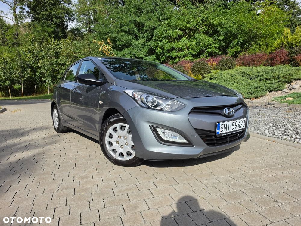 Hyundai i30 blue 1.4 Classic - 3