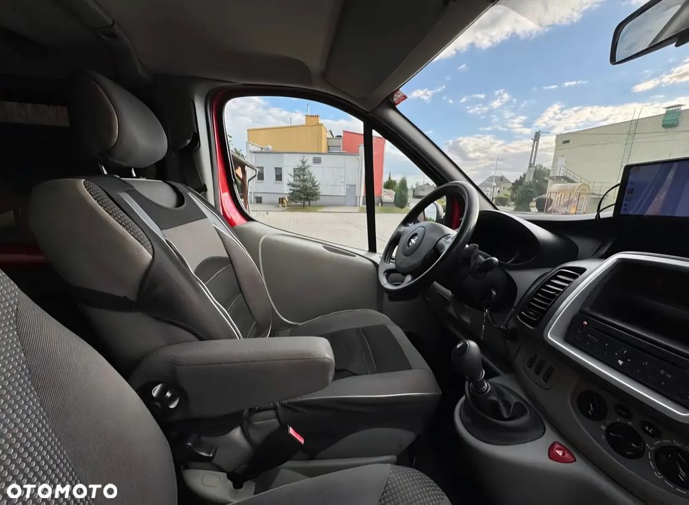 Opel Vivaro - 14