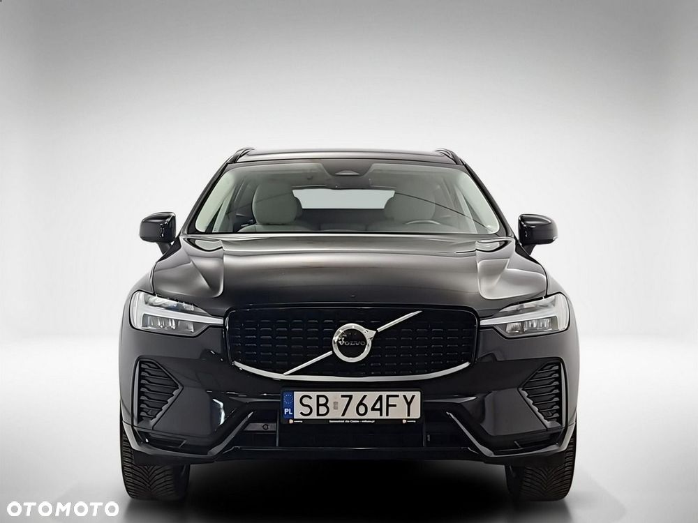 Volvo XC 60 B4 B Plus Dark - 8