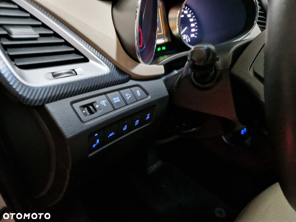 Hyundai Santa Fe 2.0 CRDi Executive 4WD 7os - 12