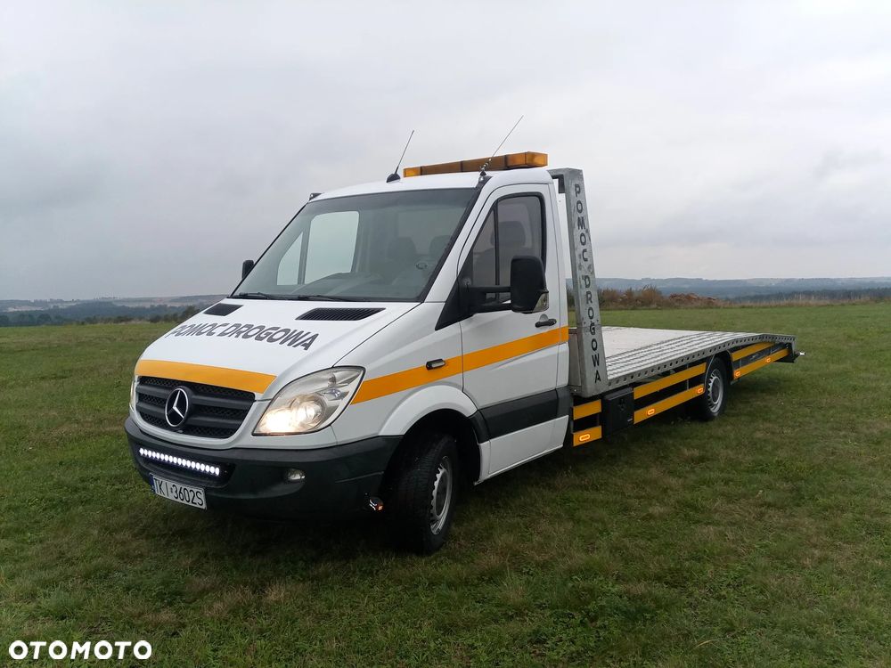 Mercedes-Benz Sprinter - 1