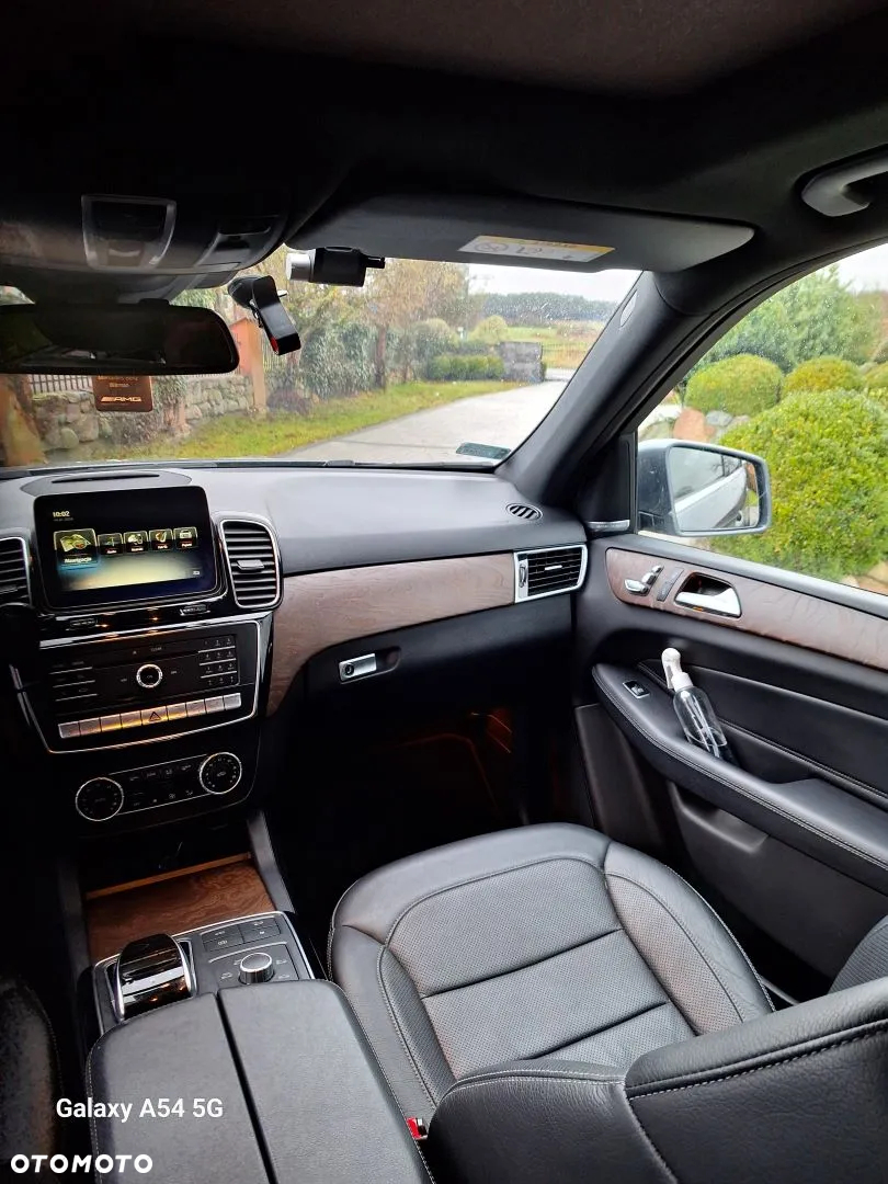 Mercedes-Benz GLE 350 d 4-Matic - 11
