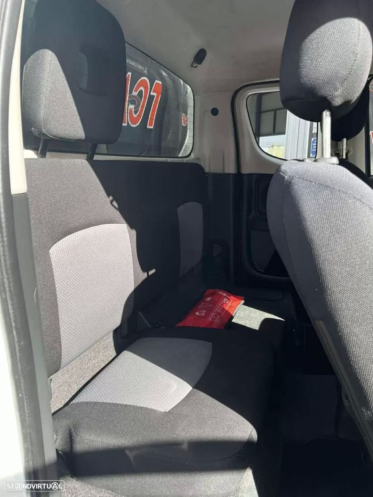 Mitsubishi l200 2.4 di-d ce 3lug club invite 4wd - 15