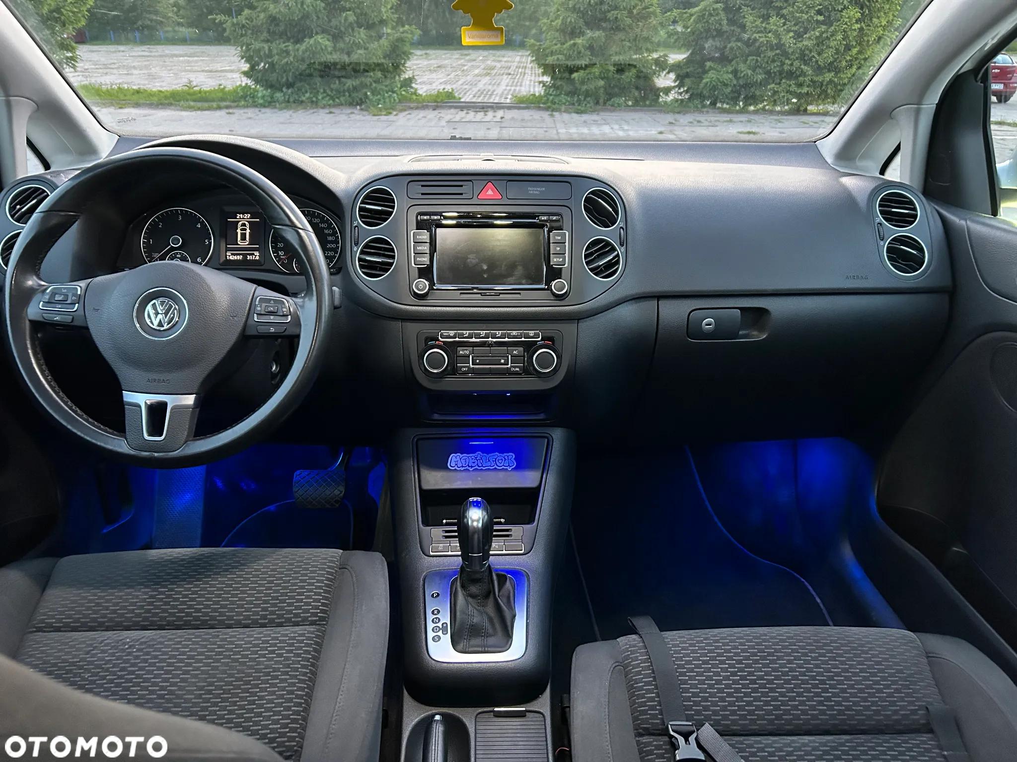 Volkswagen Golf Plus 1.6 TDI BlueMot Comfortline DSG - 8
