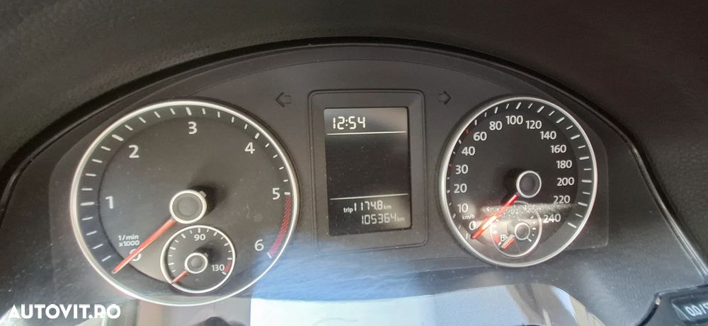 Volkswagen Golf Plus 1.6 TDI DPF Comfortline - 5